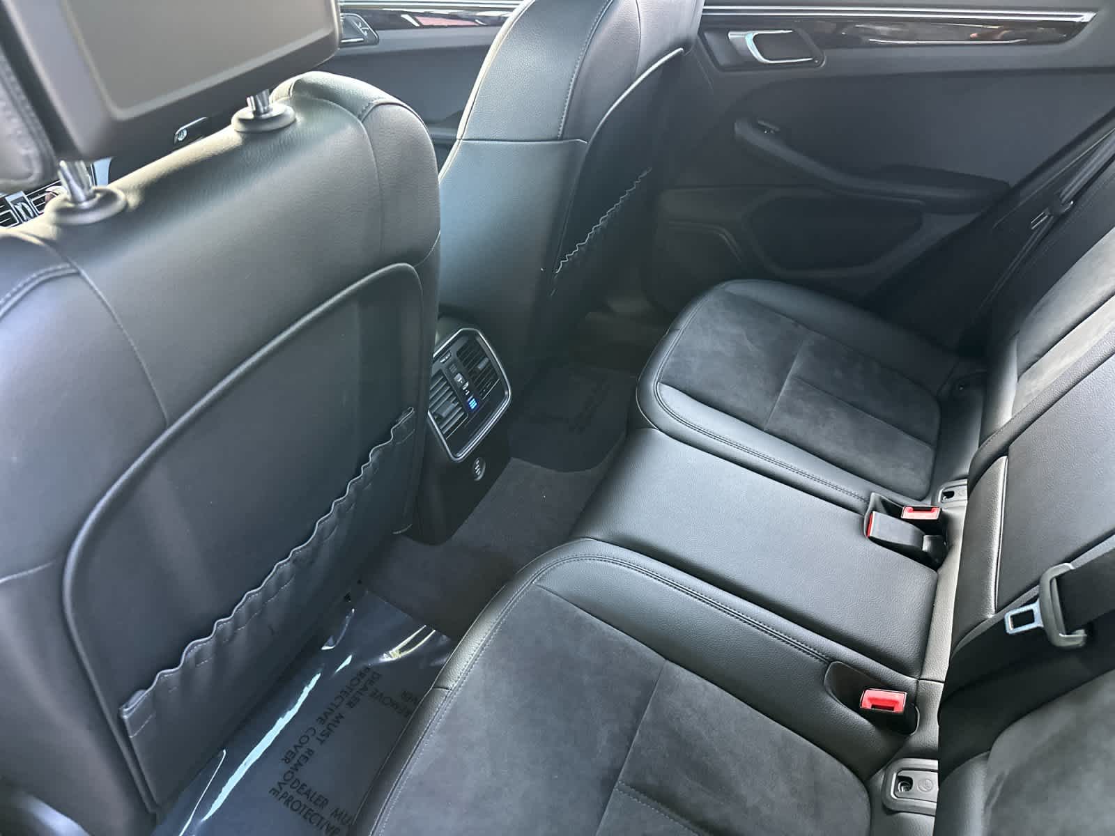 2019 Porsche Macan Macan