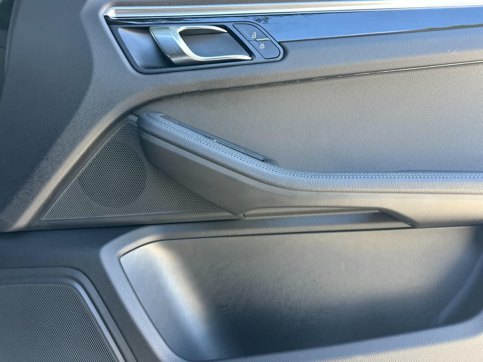 2019 Porsche Macan Macan