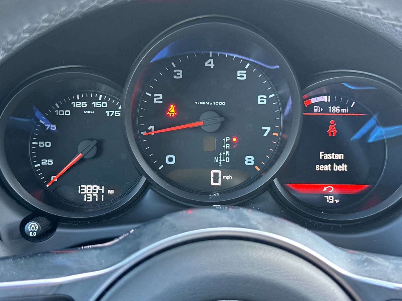 2019 Porsche Macan Macan