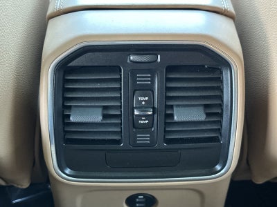 2021 Porsche Macan Macan