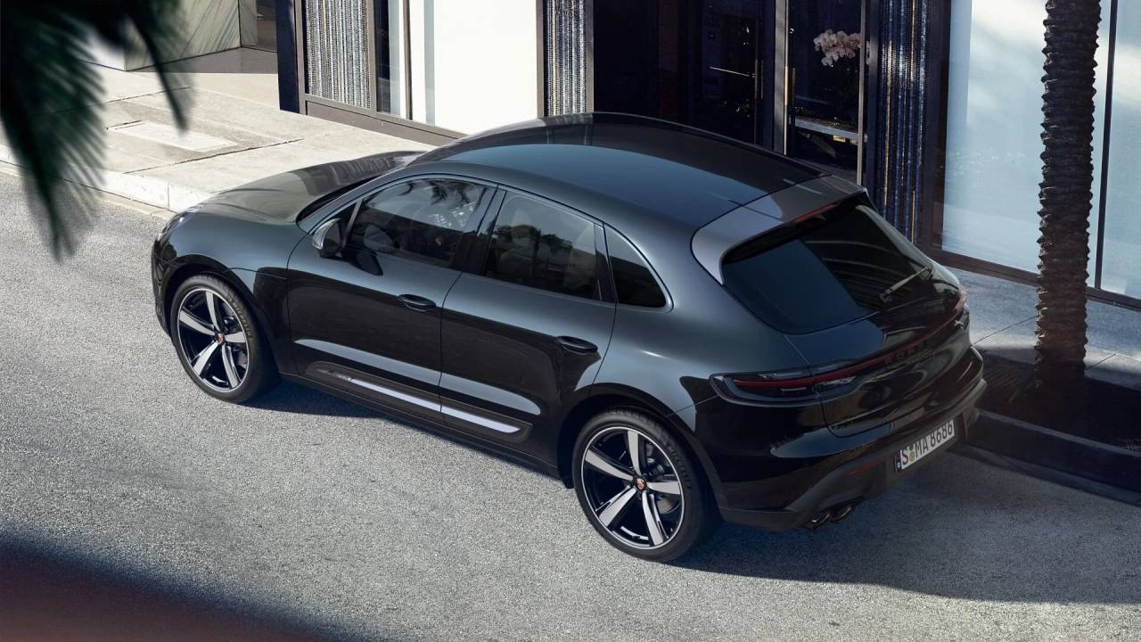 2023 Porsche Macan T