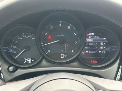 2024 Porsche Macan Base