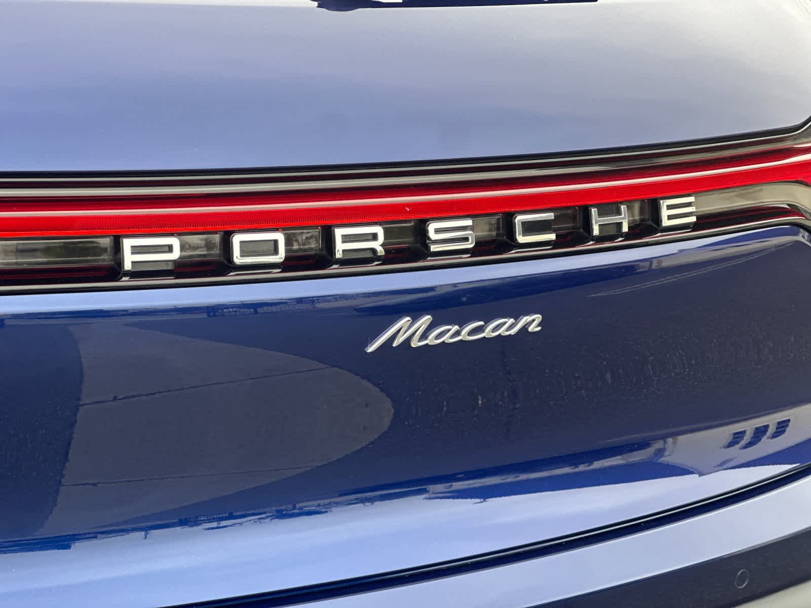 2024 Porsche Macan Base