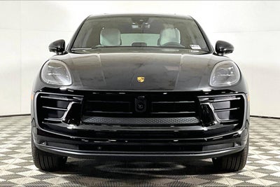 2025 Porsche Macan AWD