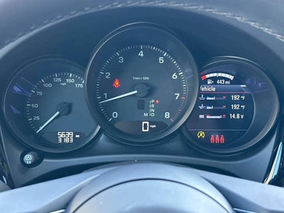 2025 Porsche Macan Base