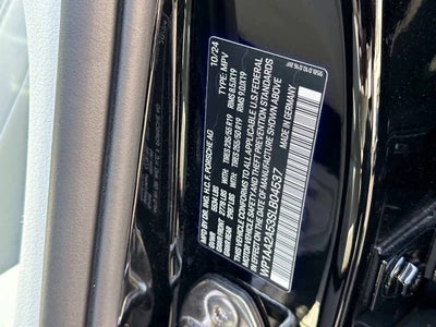 2025 Porsche Macan Base