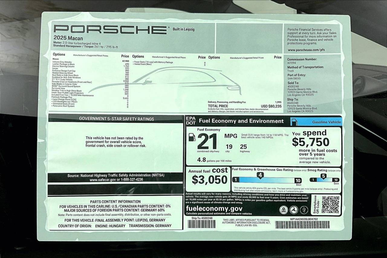 2025 Porsche Macan AWD