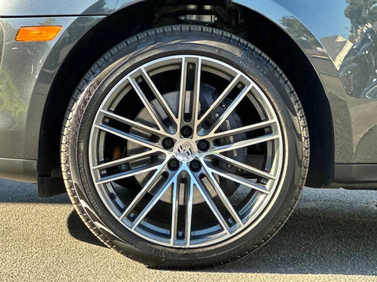 2025 Porsche Macan AWD