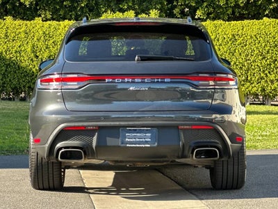 2025 Porsche Macan AWD