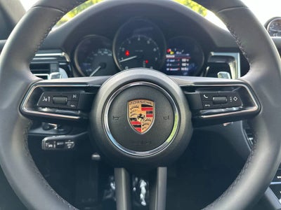 2025 Porsche Macan AWD