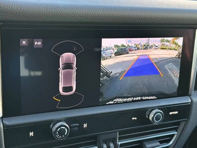 2025 Porsche Macan AWD