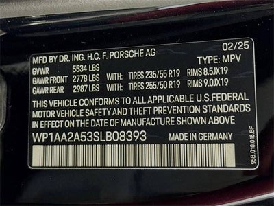 2025 Porsche Macan Base