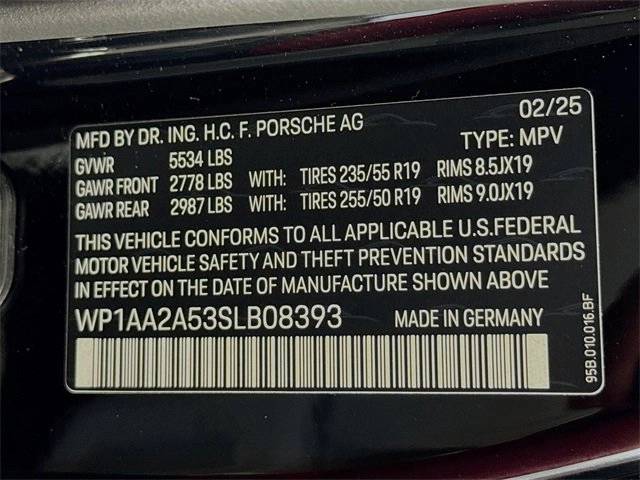 2025 Porsche Macan Base