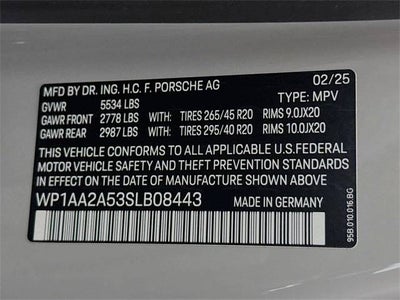 2025 Porsche Macan Base