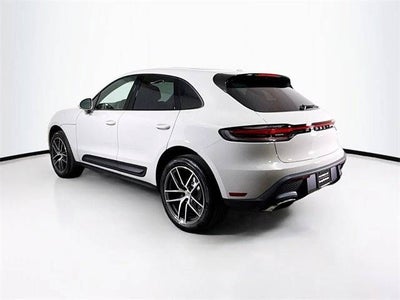 2025 Porsche Macan Base