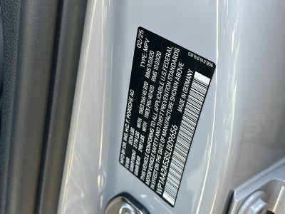 2025 Porsche Macan Base