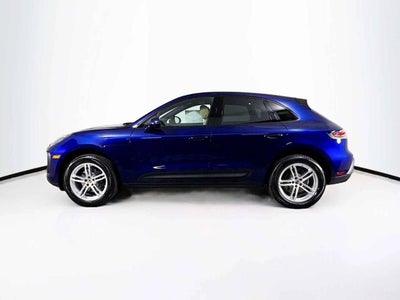 2025 Porsche Macan AWD
