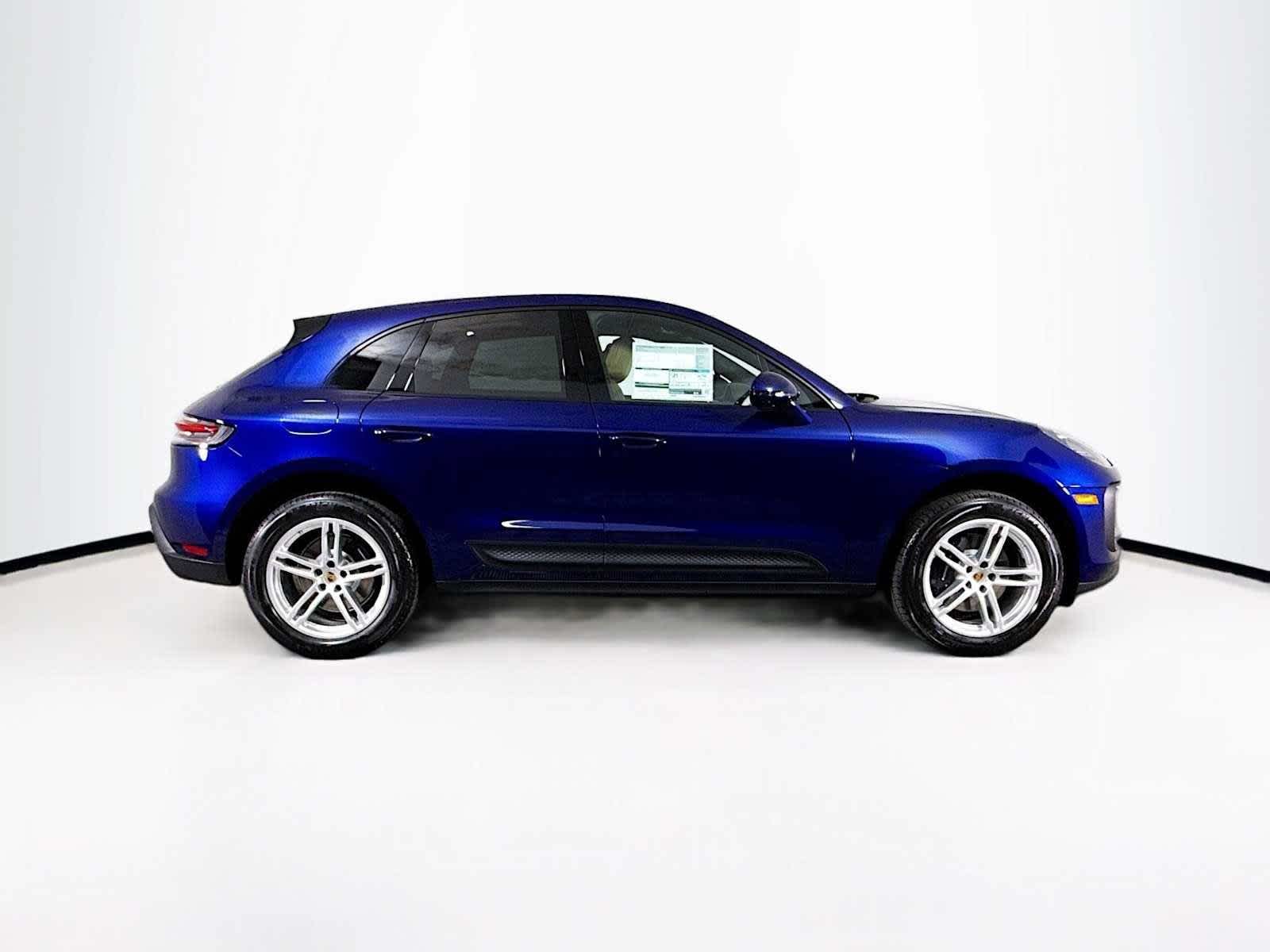 2025 Porsche Macan Macan