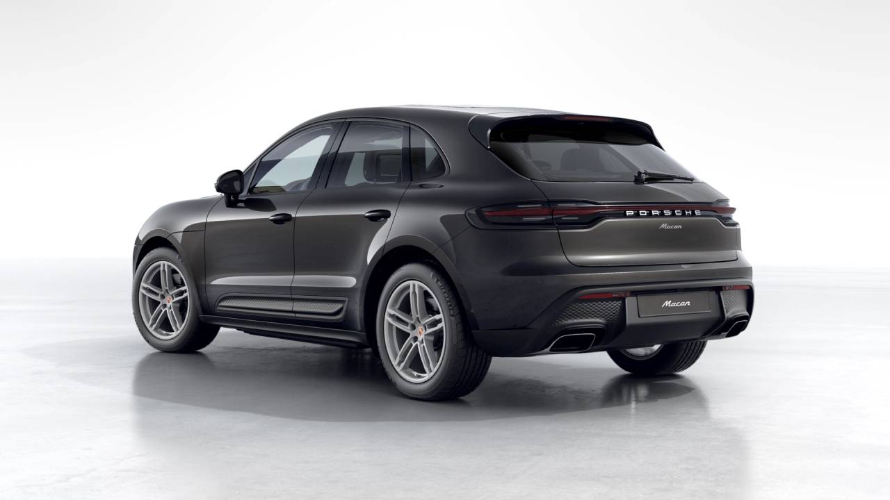 2025 Porsche Macan Base