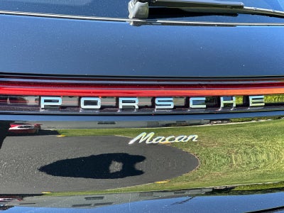 2025 Porsche Macan Macan