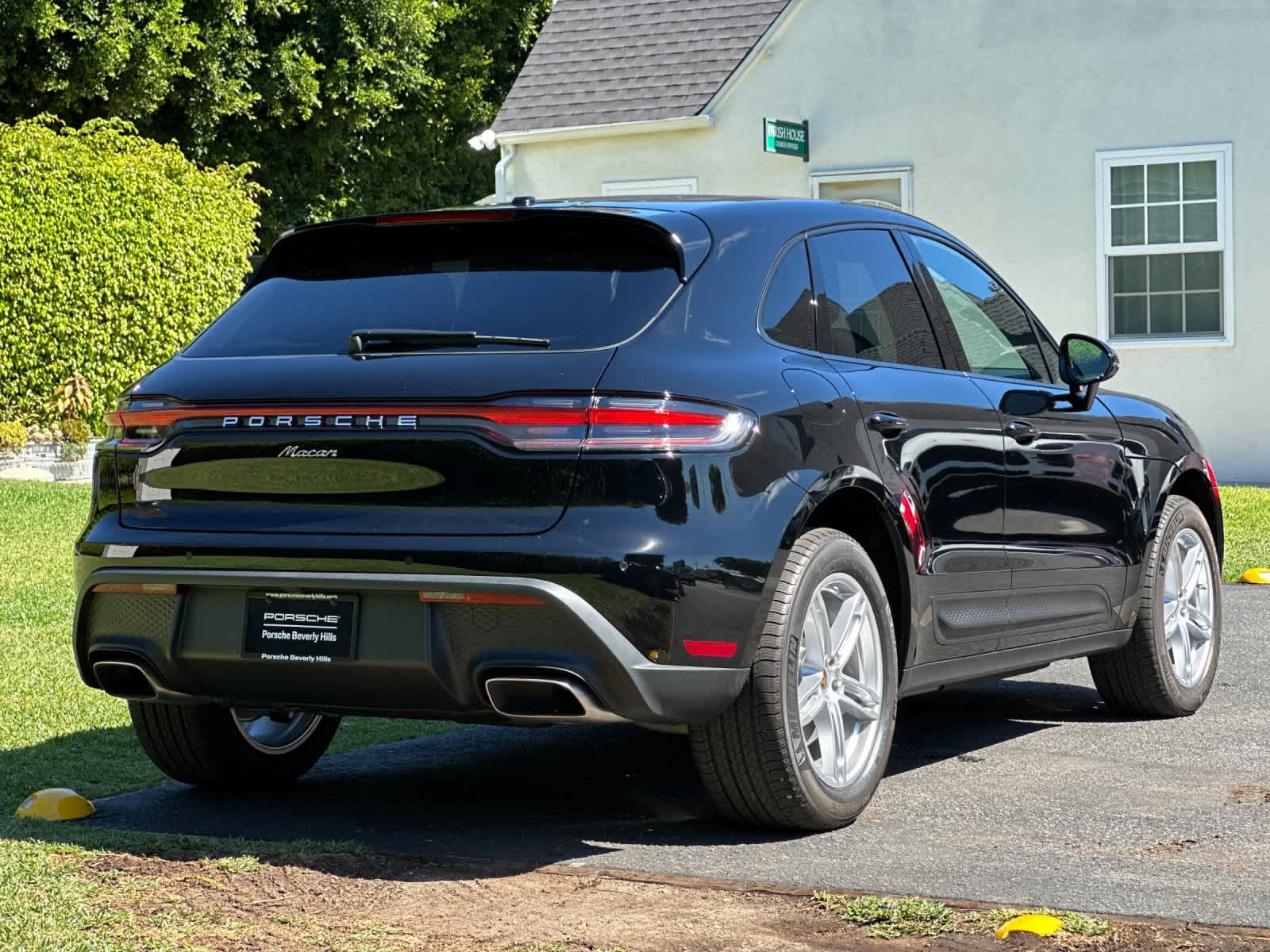2025 Porsche Macan Macan