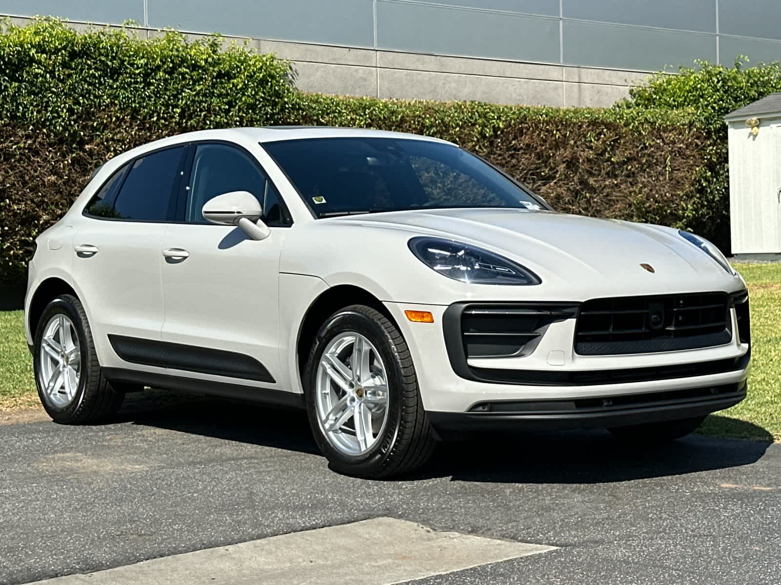 2025 Porsche Macan Macan