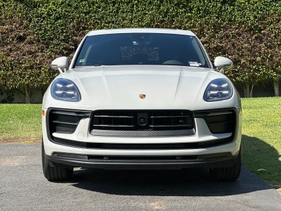 2025 Porsche Macan Macan