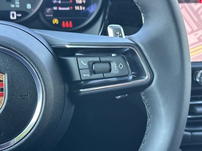 2025 Porsche Macan Macan