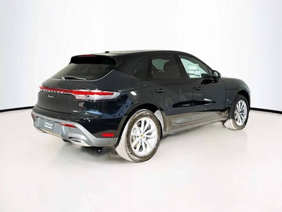 2026 Porsche Macan AWD