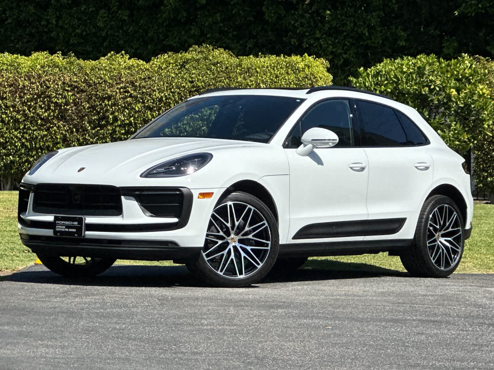 2026 Porsche Macan Macan