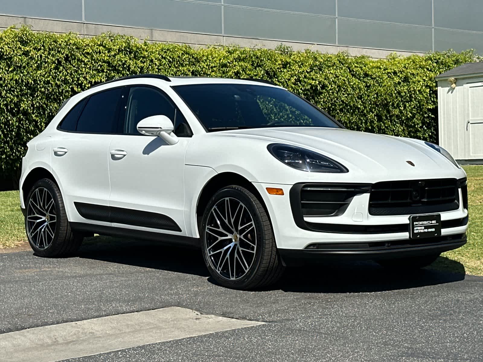 2026 Porsche Macan Macan