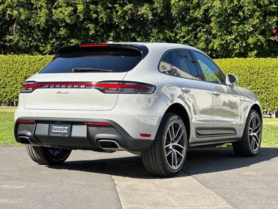 2026 Porsche Macan AWD