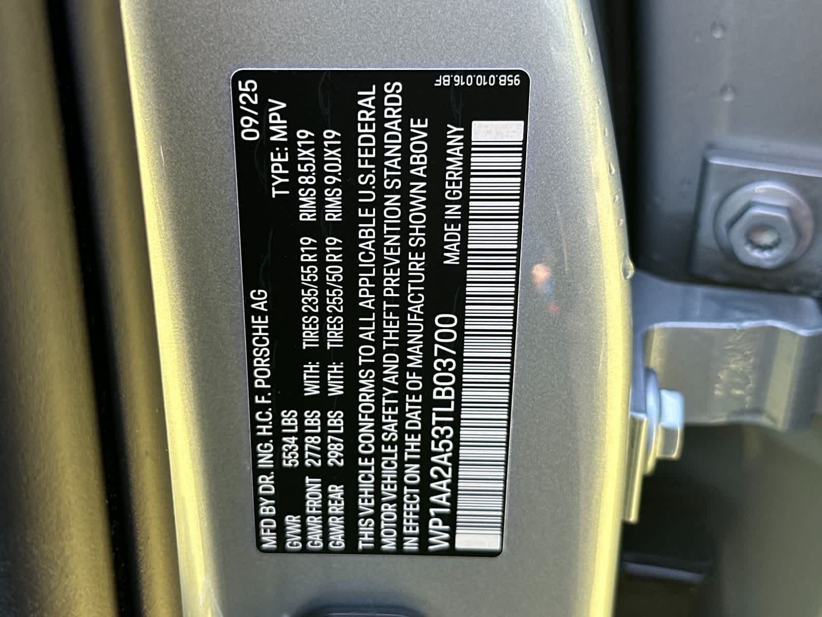2026 Porsche Macan Macan