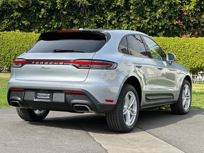 2026 Porsche Macan Macan