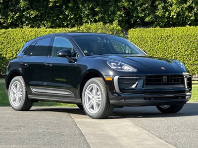 2026 Porsche Macan AWD