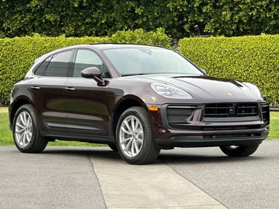 2026 Porsche Macan Macan