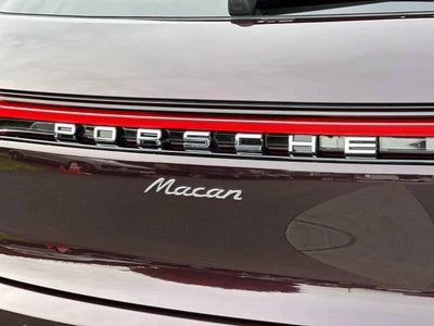 2026 Porsche Macan Macan