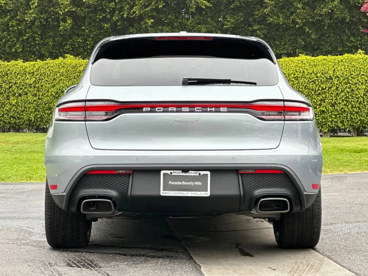 2026 Porsche Macan Base