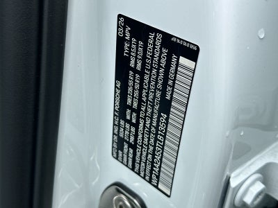 2026 Porsche Macan Base