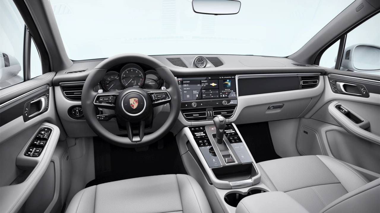 2026 Porsche Macan Base