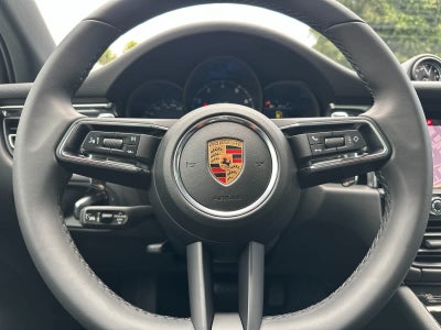2026 Porsche Macan Macan