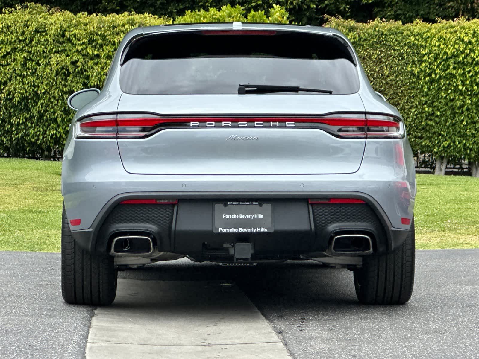 2026 Porsche Macan Macan
