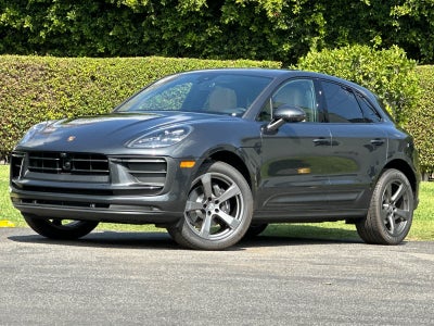 2026 Porsche Macan Macan