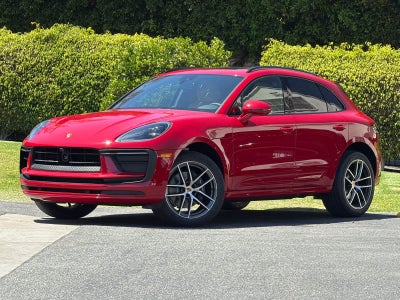 2026 Porsche Macan Macan