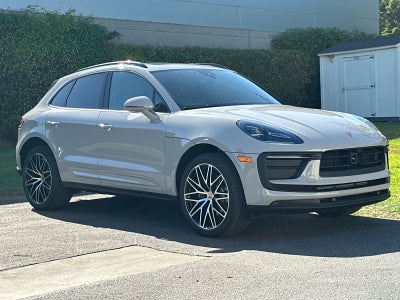 2026 Porsche Macan Macan