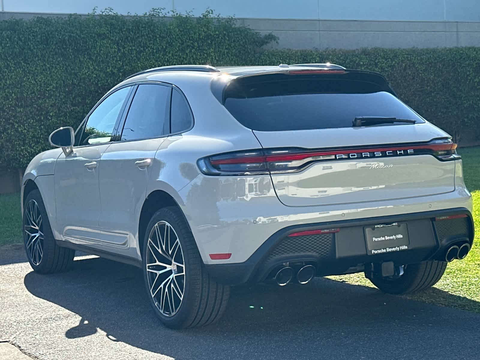 2026 Porsche Macan Macan