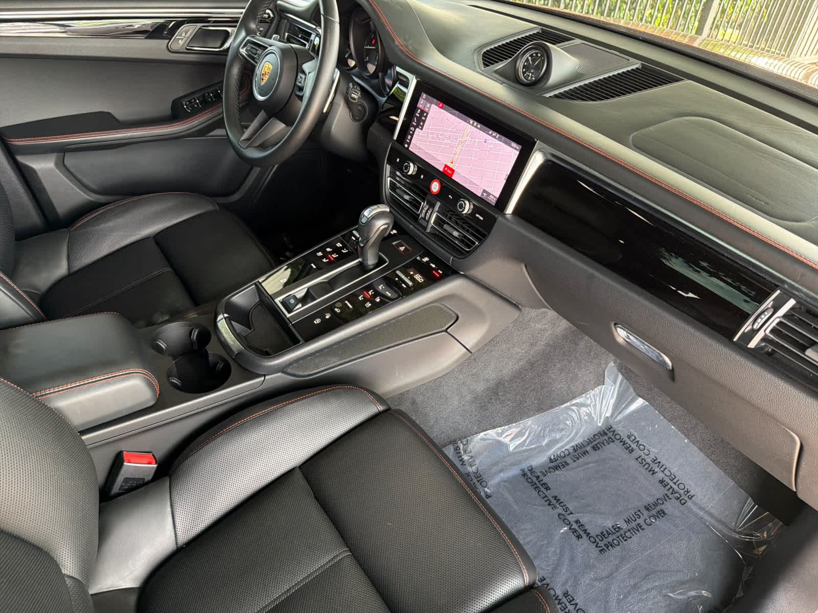 2023 Porsche Macan Macan (MY23)
