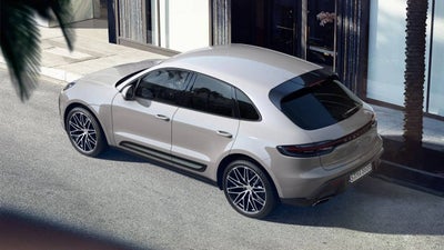 2025 Porsche Macan AWD
