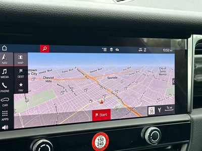 2025 Porsche Macan AWD