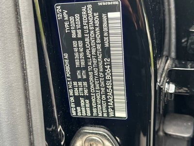 2025 Porsche Macan AWD